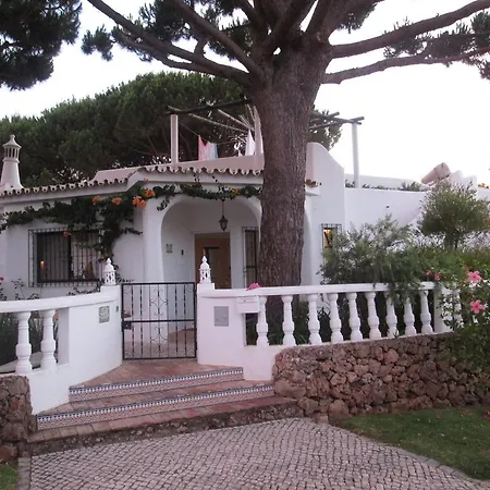 Villa Casa Vila Verde Quarteira