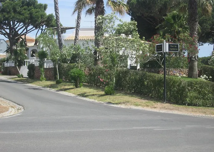 Casa *